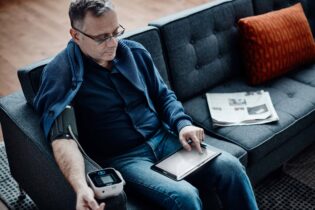 Five Ways Mobile Health Technology Can Help Clinical Trials