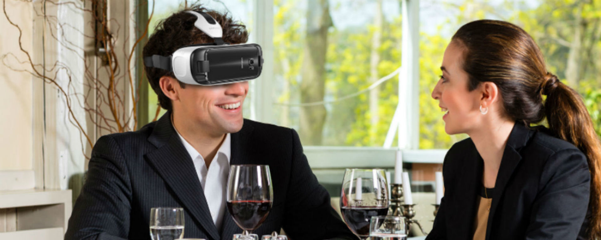 The Samsung Gear VR transforms the dining experience for guests.