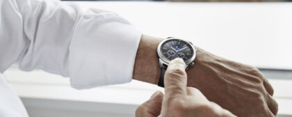 Developing for Wearables: Creating Unique Business Opportunities Around the Smartwatch