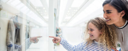 How Connected Retail Technology Creates an Omnichannel Shopping Experience