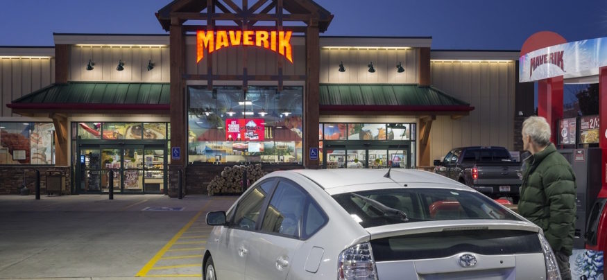 A digital customer engagement solution allows retailers like Maverik to forge loyal connectiong with their customers.