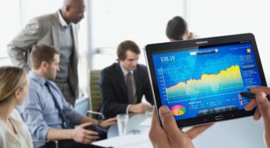 Transforming Banks for an Always-On Mobile World [Infographic]