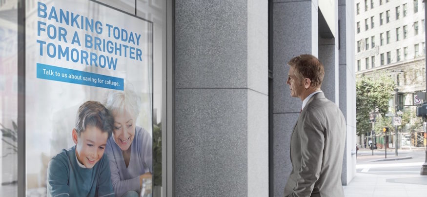 The retail banking industry is winning over customers through digital signage displays.