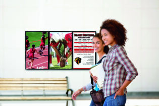 Your Business on Display: Making a Statement with Outdoor Digital Signage [Webinar]