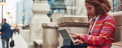 Samsung Flow offers enhanced mobile productivity by syncing devices.