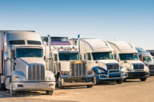 Mobile Technology Is Transforming the Way Truckers Meet DOT Requirements