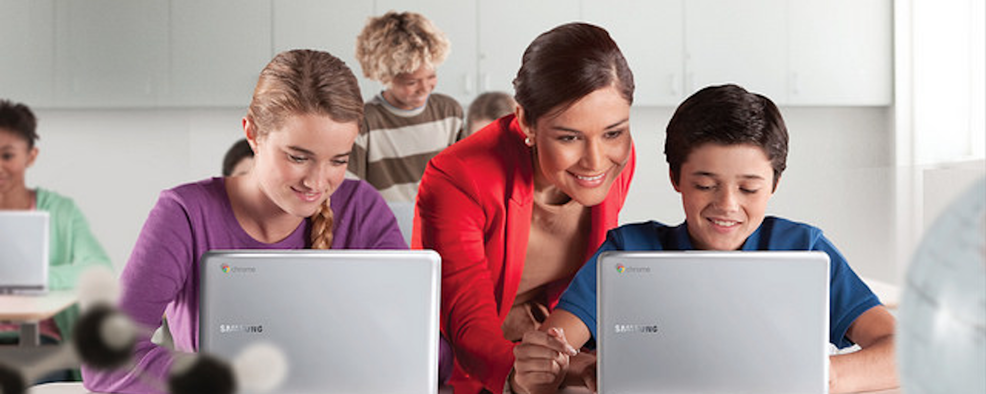 Technology in the classroom enhances student collaboration and makes teachers' jobs easier.