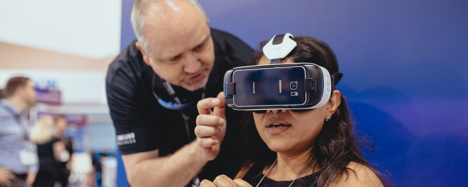 Samsung brought to life the virtual reality experience for 2,600 developers at Facebook at F8.