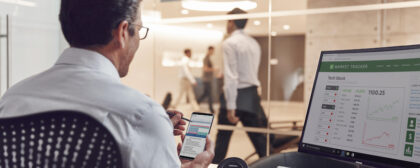 Manage Your Employees More Effectively By Switching to the Galaxy Note8