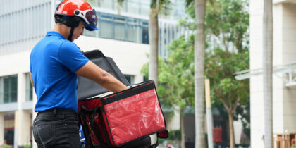 Integrated Restaurant Tablets: Enhanced Dispatch and Delivery