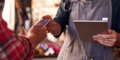 The New Stars of Omnichannel: How MDM Keeps Mobile Devices Producing