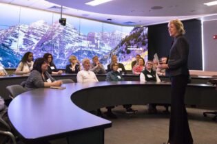 Video Wall Brings Online Students to Class at Colorado State University