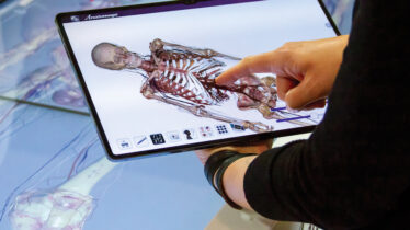 Anatomage transforms medical education with tablet-based virtual human cadaver solution