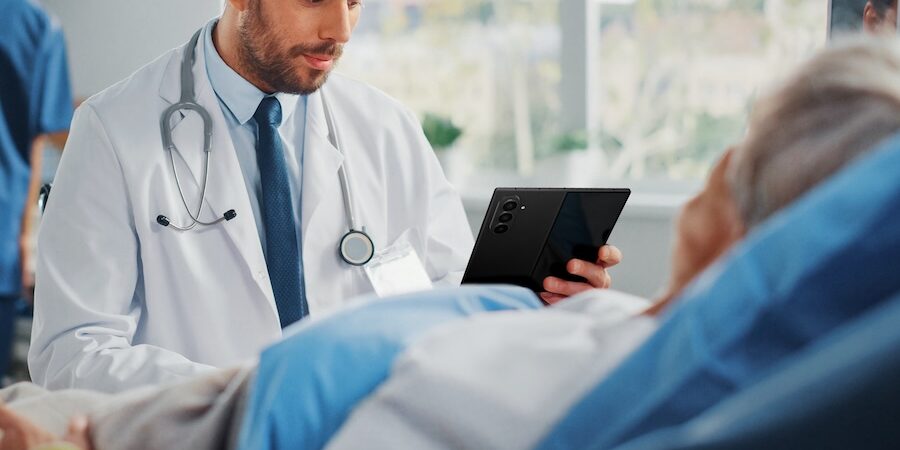 Empowering clinicians with mobile devices and real-time data for better patient outcomes
