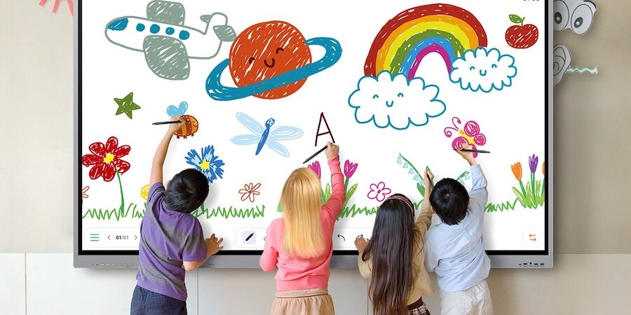 What are the advantages of interactive displays in the K-12 classroom?