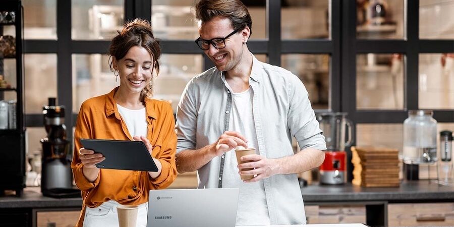 How mobile onboarding helps hospitality teams stay productive despite high turnover