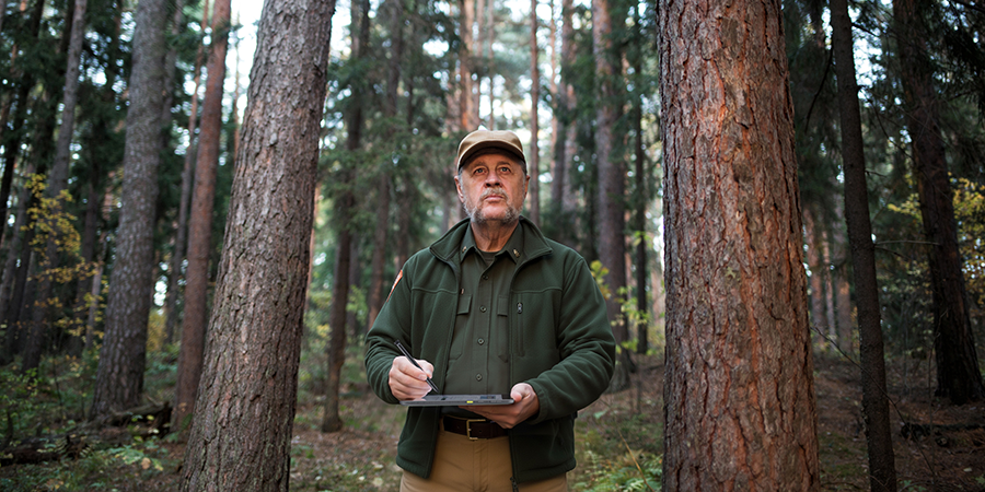 From devices to decisions: meet the modern, connected federal workforce