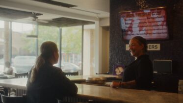 Why VXT is the best digital signage software for small businesses